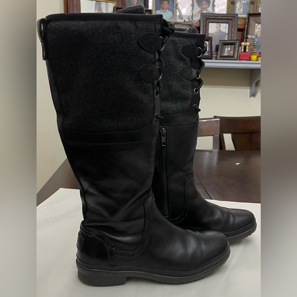 Ugg Elsa Leather/Wool Tall Boot - Picture 5 of 16